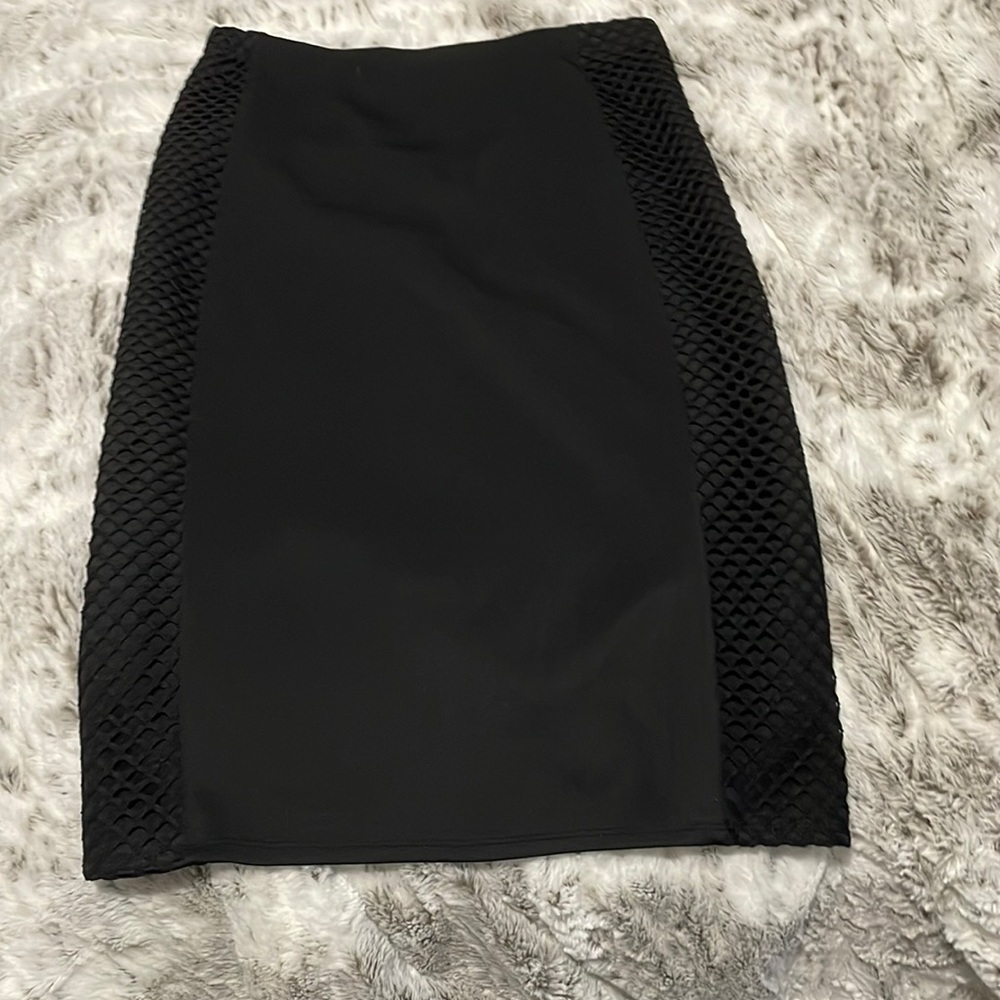 Black pencil skirt